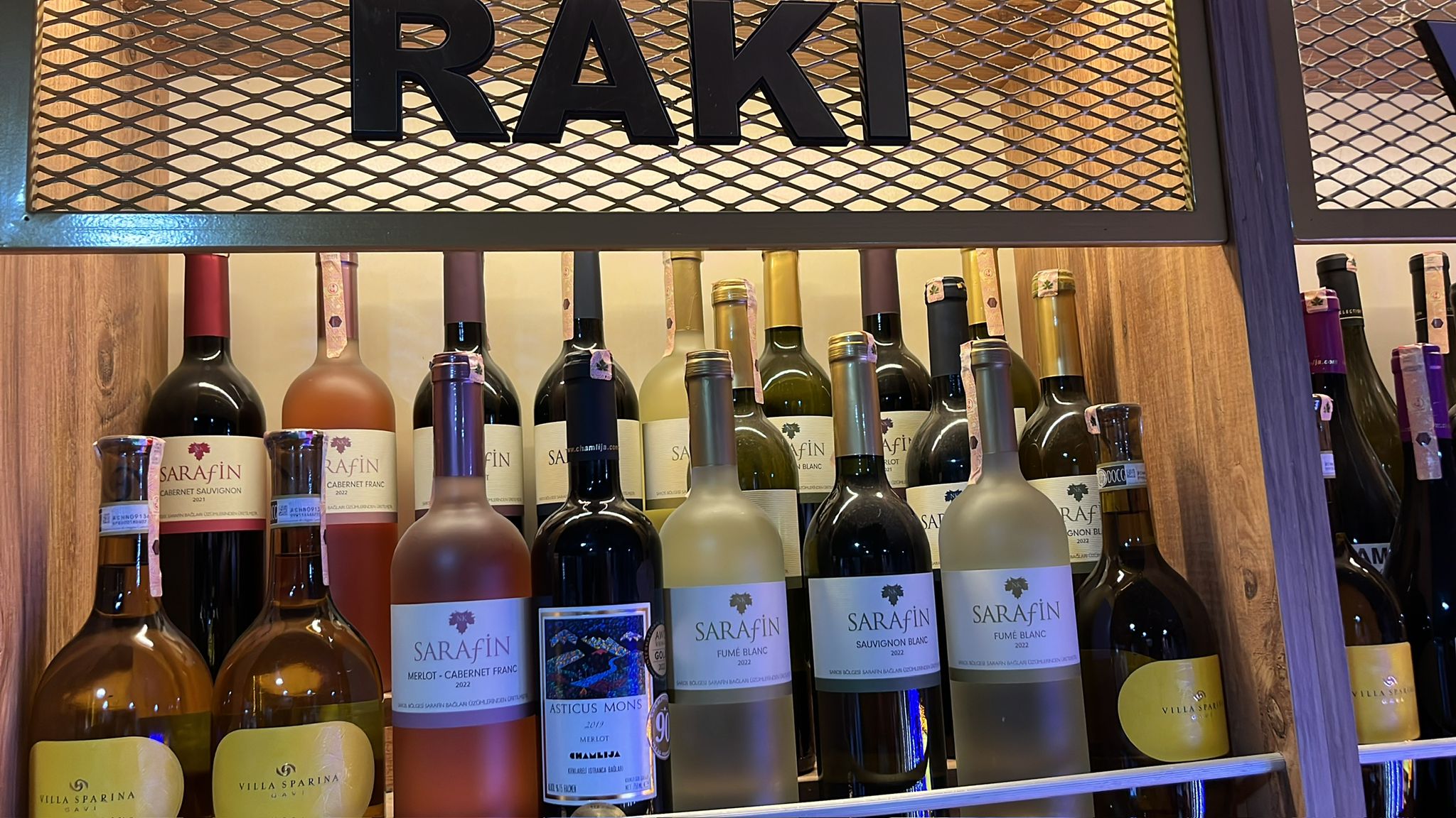 Atıştırmalık ve Çerez Reyonu